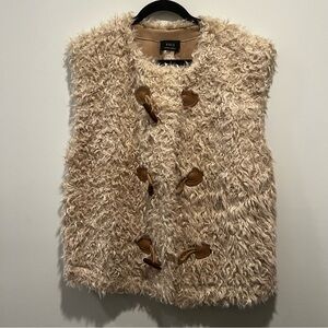 Vici fur vest